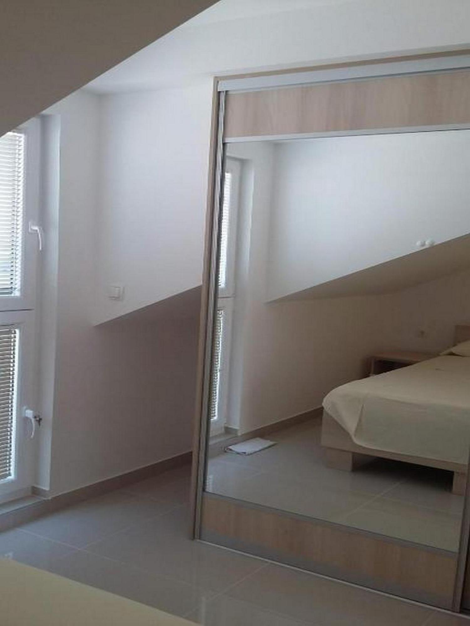 Apartments Mlikota 扎顿 客房 照片